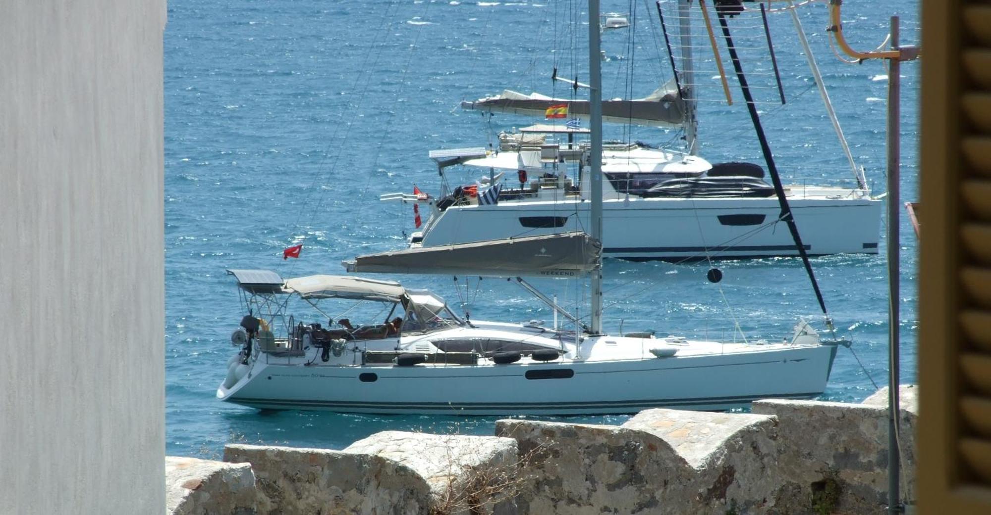 Nafpaktos Apartment And Studios In Port מראה חיצוני תמונה