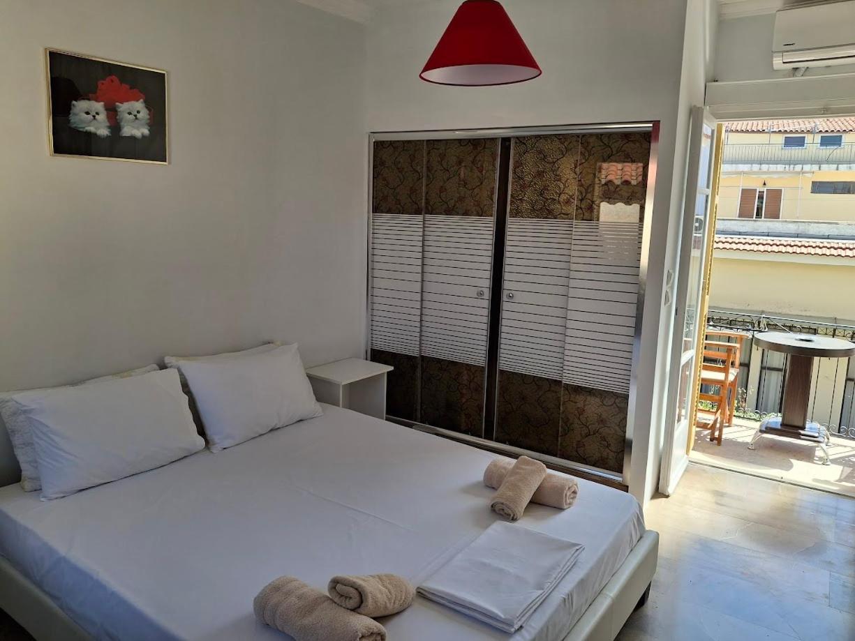 Nafpaktos Apartment And Studios In Port חדר תמונה