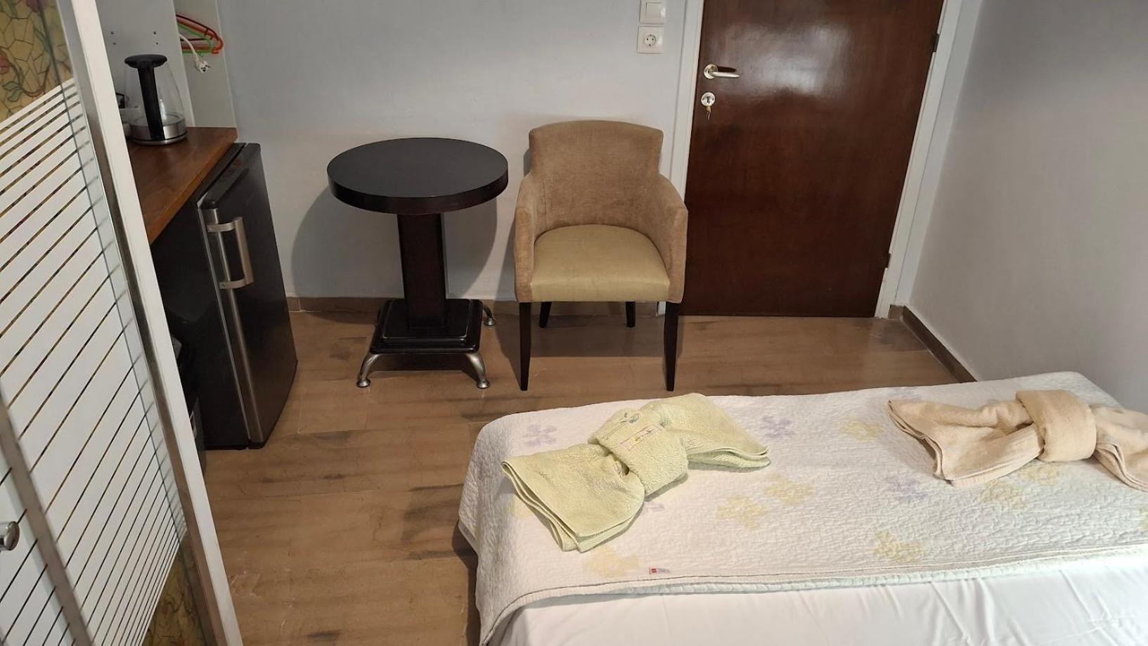 Nafpaktos Apartment And Studios In Port חדר תמונה