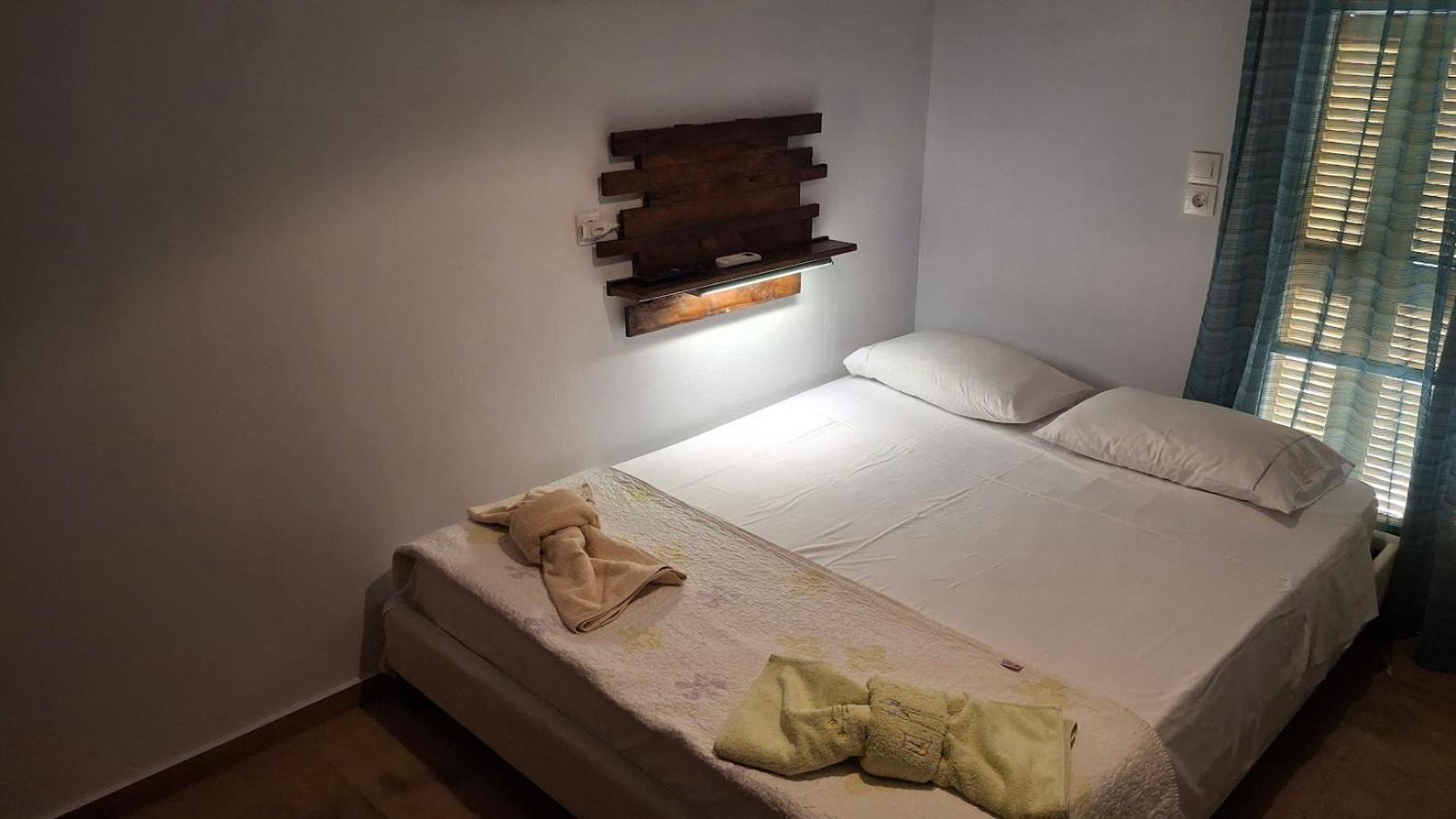 Nafpaktos Apartment And Studios In Port חדר תמונה