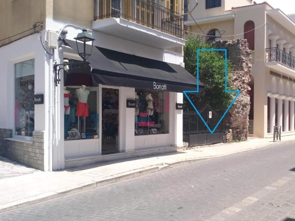 Nafpaktos Apartment And Studios In Port מראה חיצוני תמונה