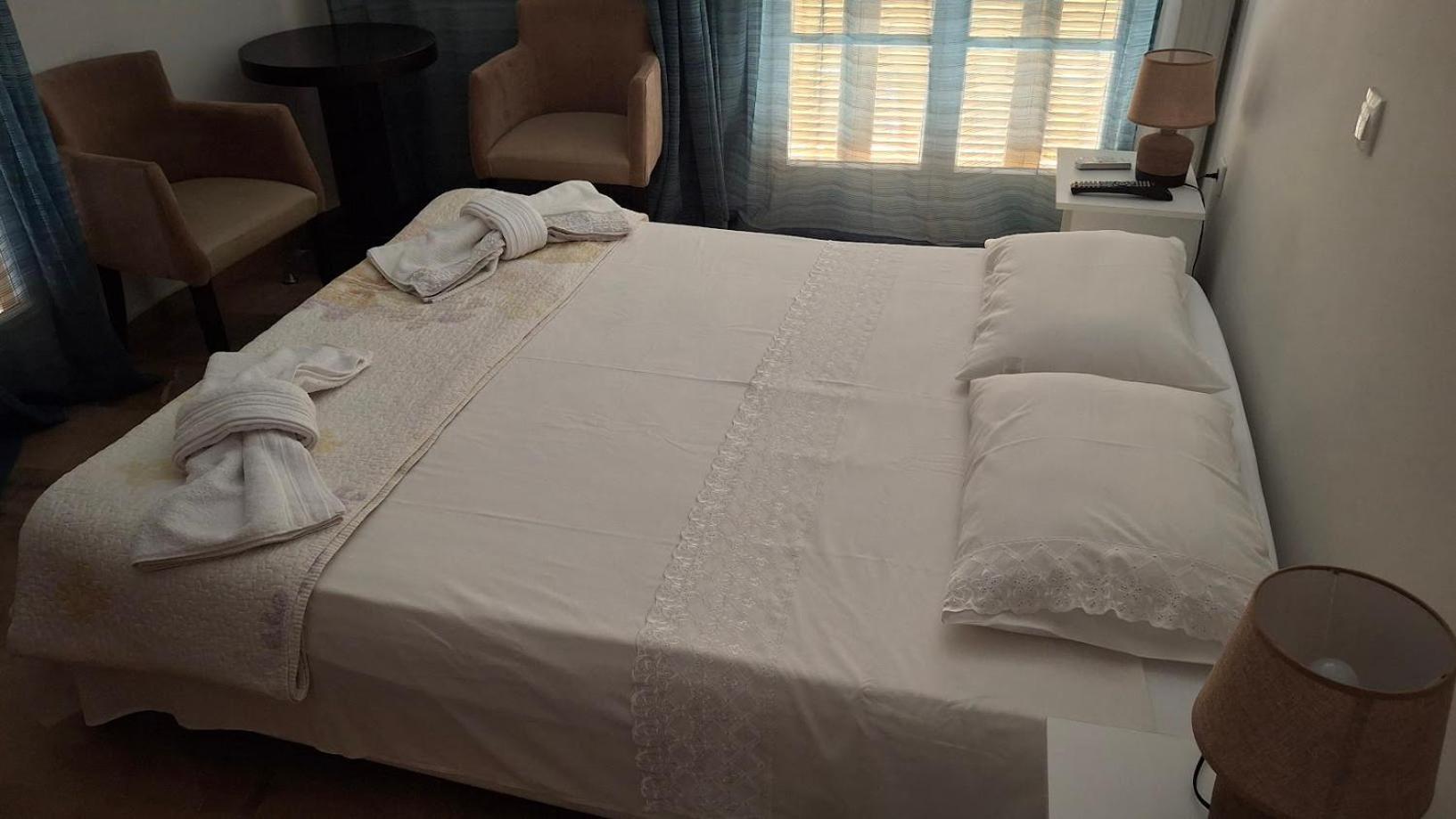 Nafpaktos Apartment And Studios In Port מראה חיצוני תמונה